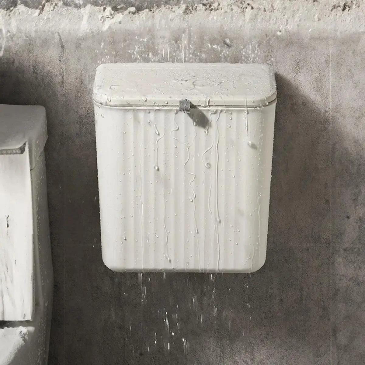 Hanging Kitchen Trash Bin