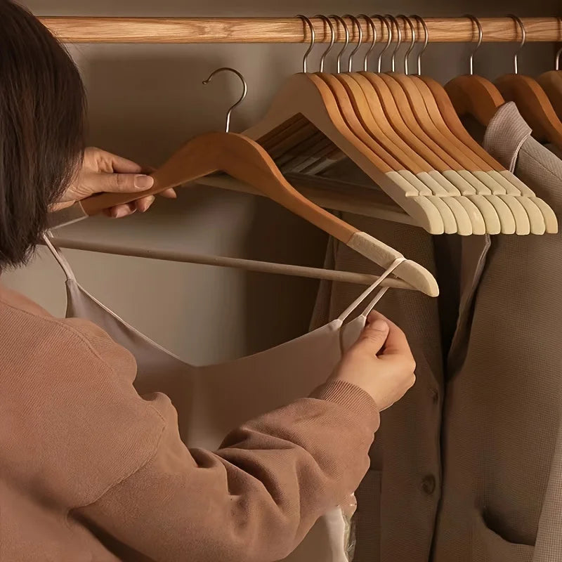 5-Piece Non-Slip Wooden Hanger Set
