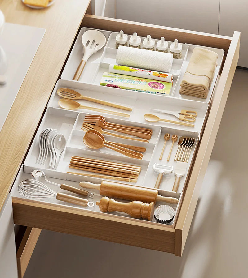 Expandable Cutlery Drawer Organizer