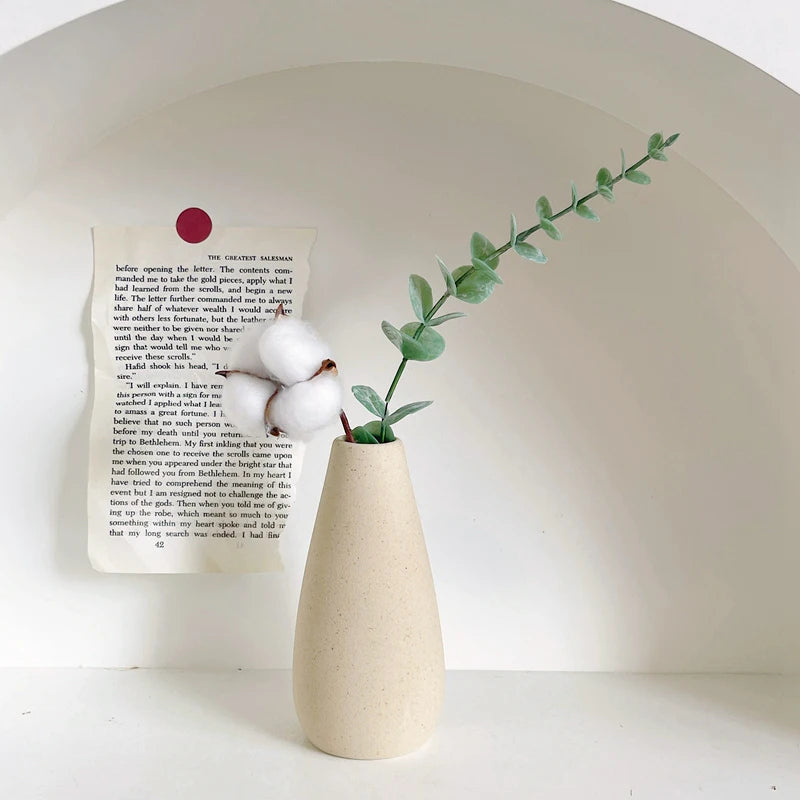 Minimalist Ceramic Decorative Vase