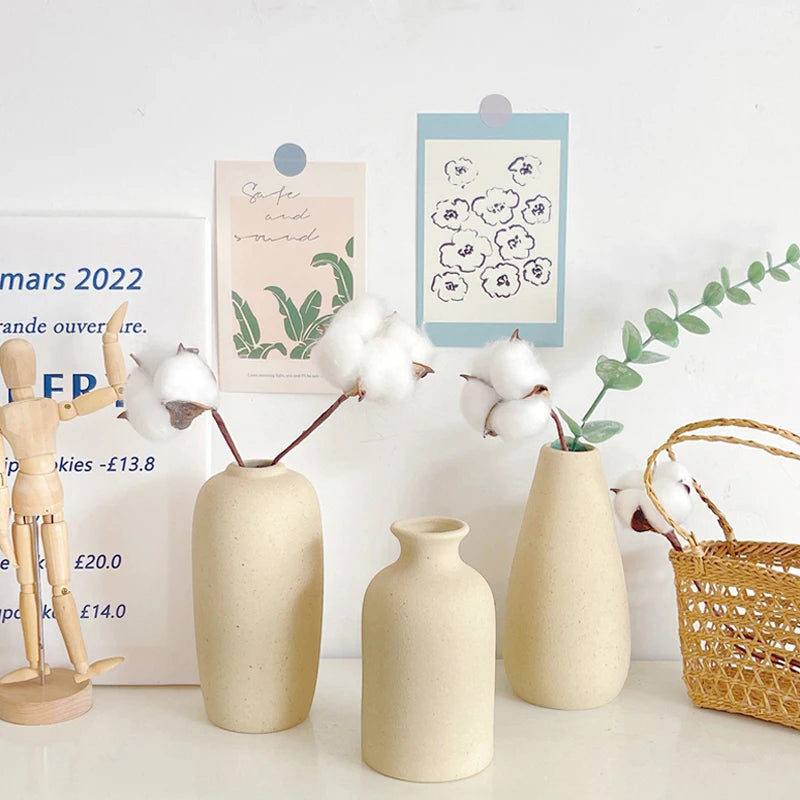 Minimalist Ceramic Decorative Vase