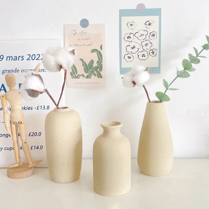 Minimalist Ceramic Decorative Vase