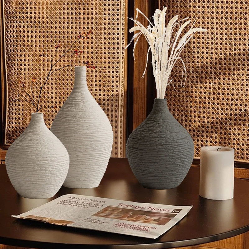 Nordic Ceramic Narrow-Neck Vase