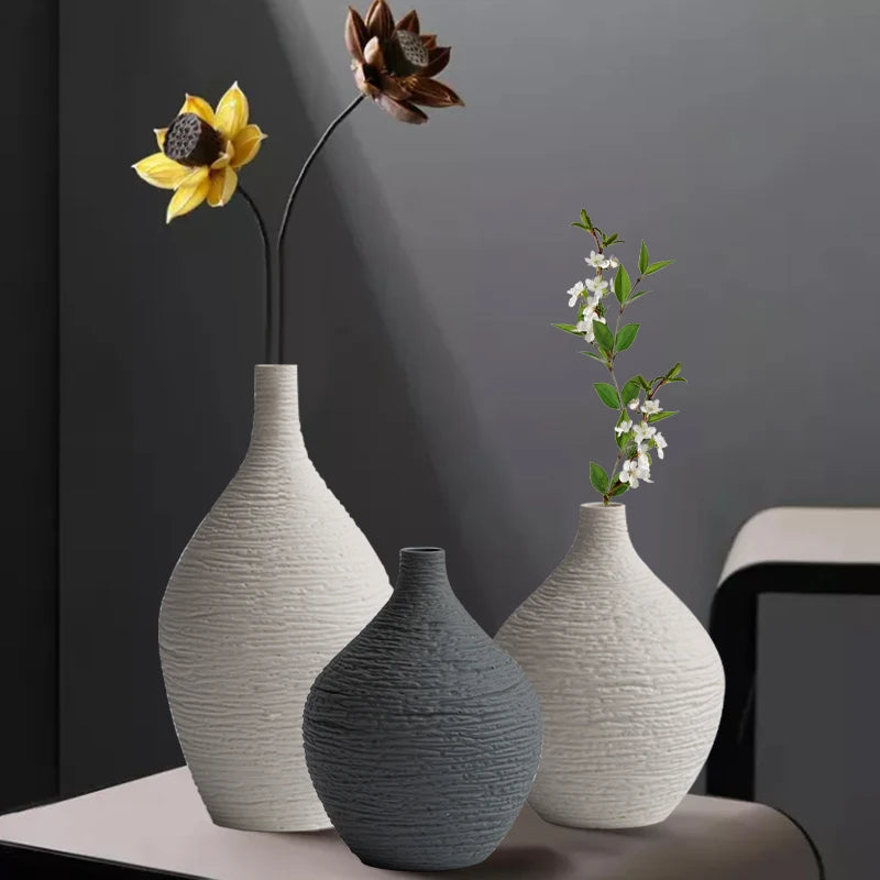 Nordic Ceramic Narrow-Neck Vase
