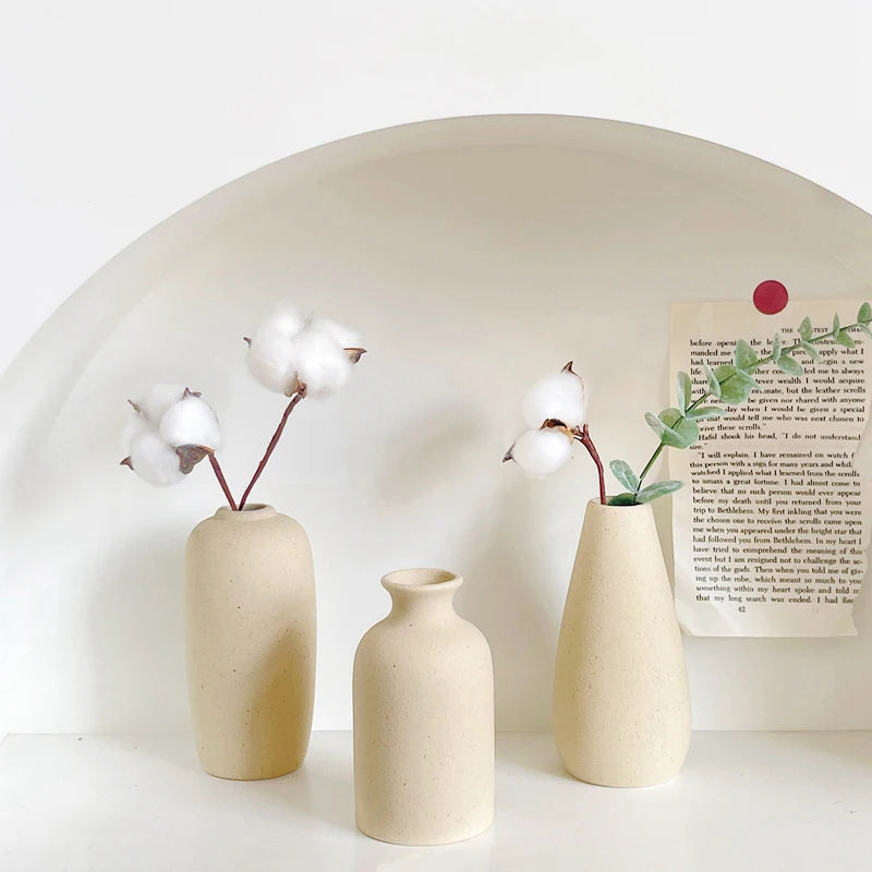 Minimalist Ceramic Decorative Vase