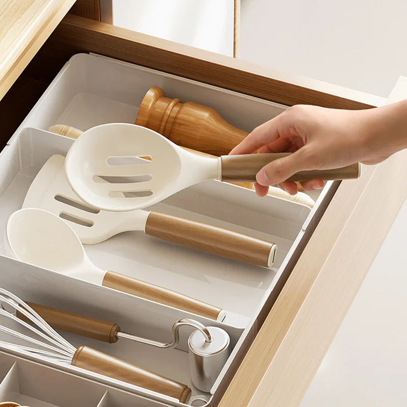 Expandable Cutlery Drawer Organizer